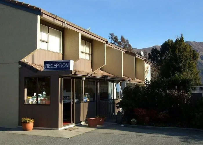 航道汽车旅馆&公寓 汽车旅馆 4*
